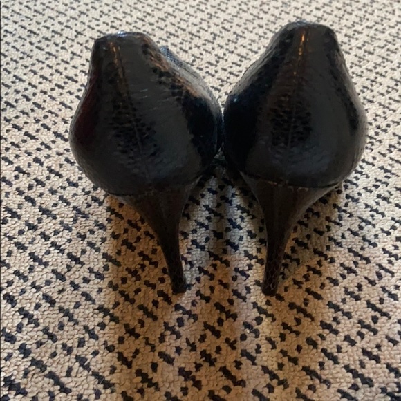 Escada snakeskin pump size 39.5 - Picture 4 of 8